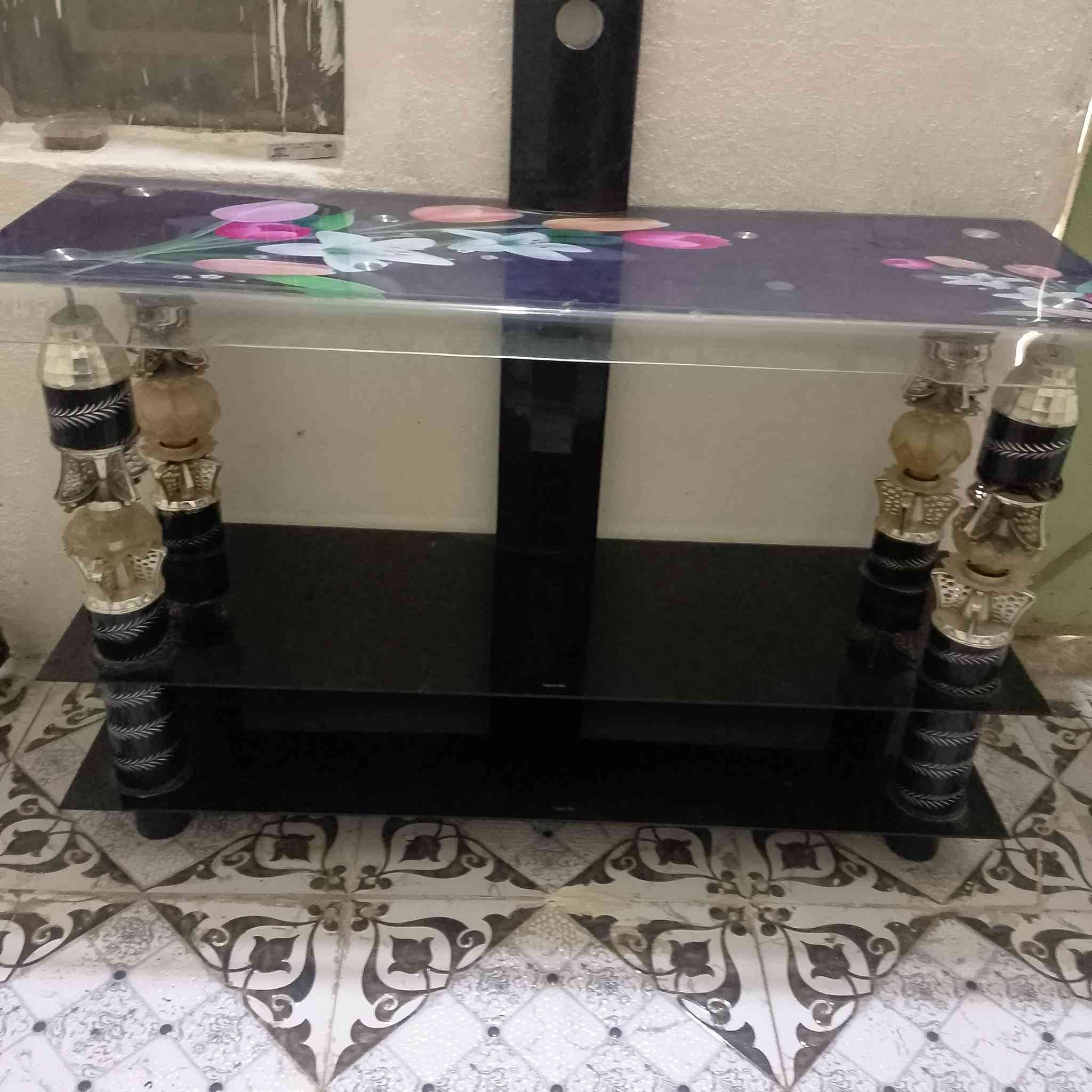 سلام عليكم ميزز شاشة رتفاع 77
عرض 44
مثل ماوضح بصورة مابية لا كسر ولا فطر سعرة 35
***********
