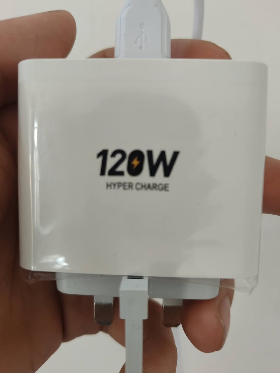 اجاكم القنبله 💣 ريلمي gt 3 240w
ذاكرة 16كيكا 
مساحة 1تيره 
معالج سناب دراجون 8 واحد جين 
كامره تخبل مكاني الفلوجه 
البطاريه 4600
صحه البطاريه 81 
سعره 375 و بي مجال الشراي يجي خاص


**إذا كنت صاحب هذا الإعلان وتريد حذفه لأي سبب، رجاءا أرسل رسالة إلى الدعم الفني**