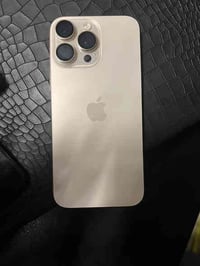 آيفون ١٦ برو ماكس • بطارية ٩٩ • نجف