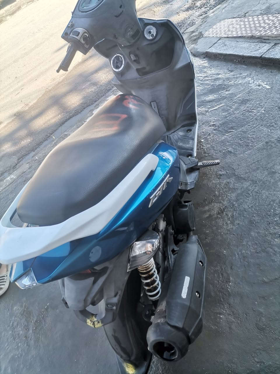 سلام عليكم دراجه تيجيار البيع قبل سبوع من نازله رمبه مكفوله كفاله عامه متواجد واتساب ***********
