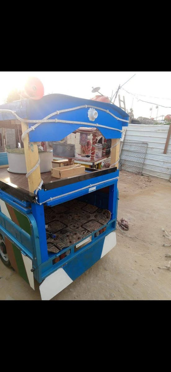 ستوته شعر بنات للبيع جاهزه من كلشي حتى سماعتها بس تشغل وتطلع  موديل 25 الباتريات مبدله حجم جبير والمكينه نوعيه مضبوطه ام الفحمات يعني انسا العطل مولده انجيكو جديده مستعجل على بيعتها السعر مليونين وبيها مجال الشرياي يتصل غير متواجد على الفيس الرقم بي وتساب *********** مكاني نجف
