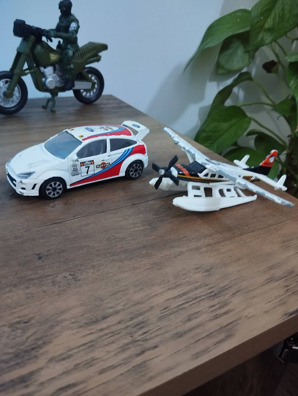 الجمال .طائرة وسيارة حديد سبورت


**إذا كنت صاحب هذا الإعلان وتريد حذفه لأي سبب، رجاءا أرسل رسالة إلى الدعم الفني**