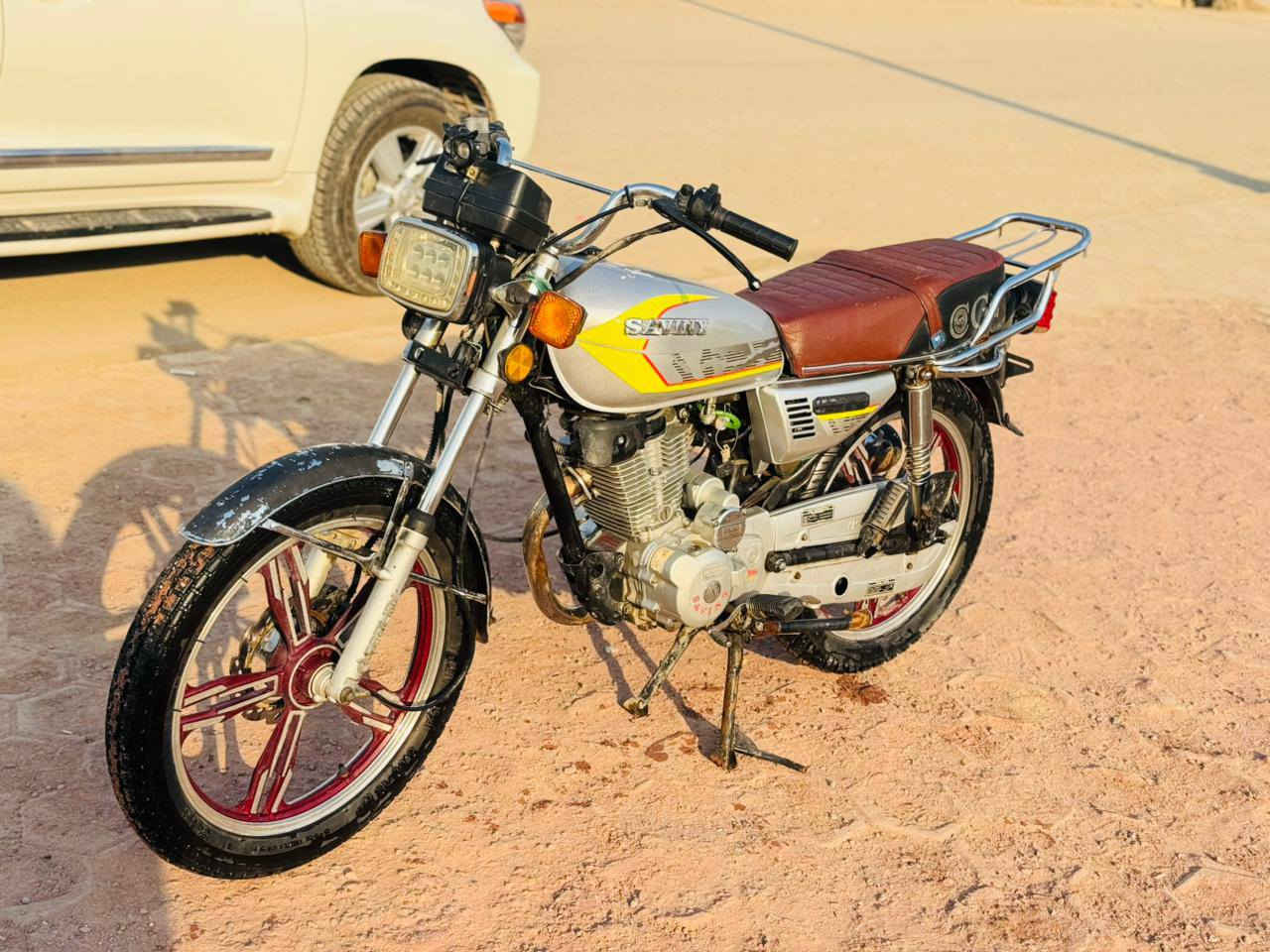 دراجه سيفان 2021 وراق اصولي مكينه مكفوله نكره سلف سعرهه 450 وبيهه مجال بسيط شراي اتصل لا تراسل ***********
مكاني صويره لمزرعه
