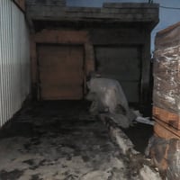 محلات للبيع • شارع العام • مجاور مدرسة الثقافة