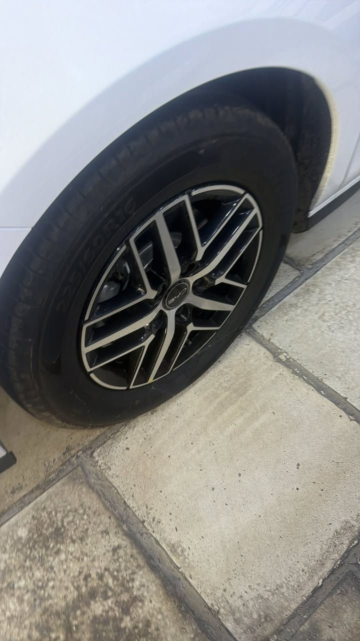 سيل فايف زيرو الفول 13 كامره 
مرقم بغداد 
***********
‭0771 292 6453‬

شركة يونس العتابي
