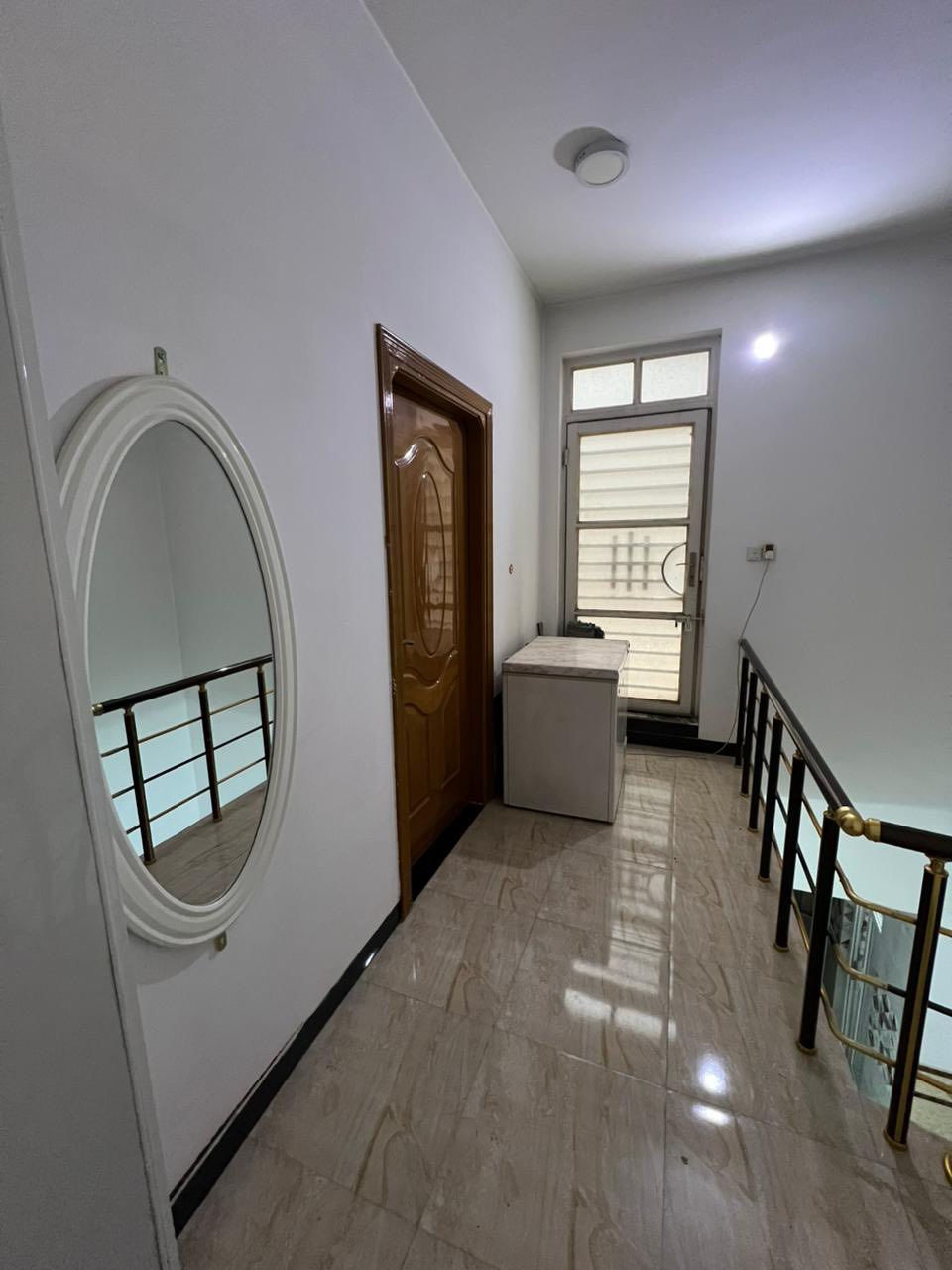 🏠🏠#للبيع دار
دار للبيــــع مساحة 150 متر #طابو زراعـــي ســند 25 

الـــواجهة 7,5 ونـــــزال 20

فـــــــي//حـــي الصــحة فــرع مخبــز الكورنـيــش

عــــرض الشارع 8 مــــتر

تفـاصيــــــل//

#الطـــابق الأرضـــي //مطبخ وصاله وكلدور غرفة نوم ومجمع داخلــي و كــراج

#الطابق الثاني //غرفـــة نــوم 

الســـعر//240 ملـــيون وبـــي مـــجال 

———————————————-

للاستفسار  الاتصال او مراسلة الصفحه

*********** علي الجنابي 

*********** نوار الجنابي 

#مكتب المدار للعقار  نزلة جسر بته باتجاه جسر الثوره 

الي يحب يعرض عقاره تواصل 

*********** حسنين الجنابي
