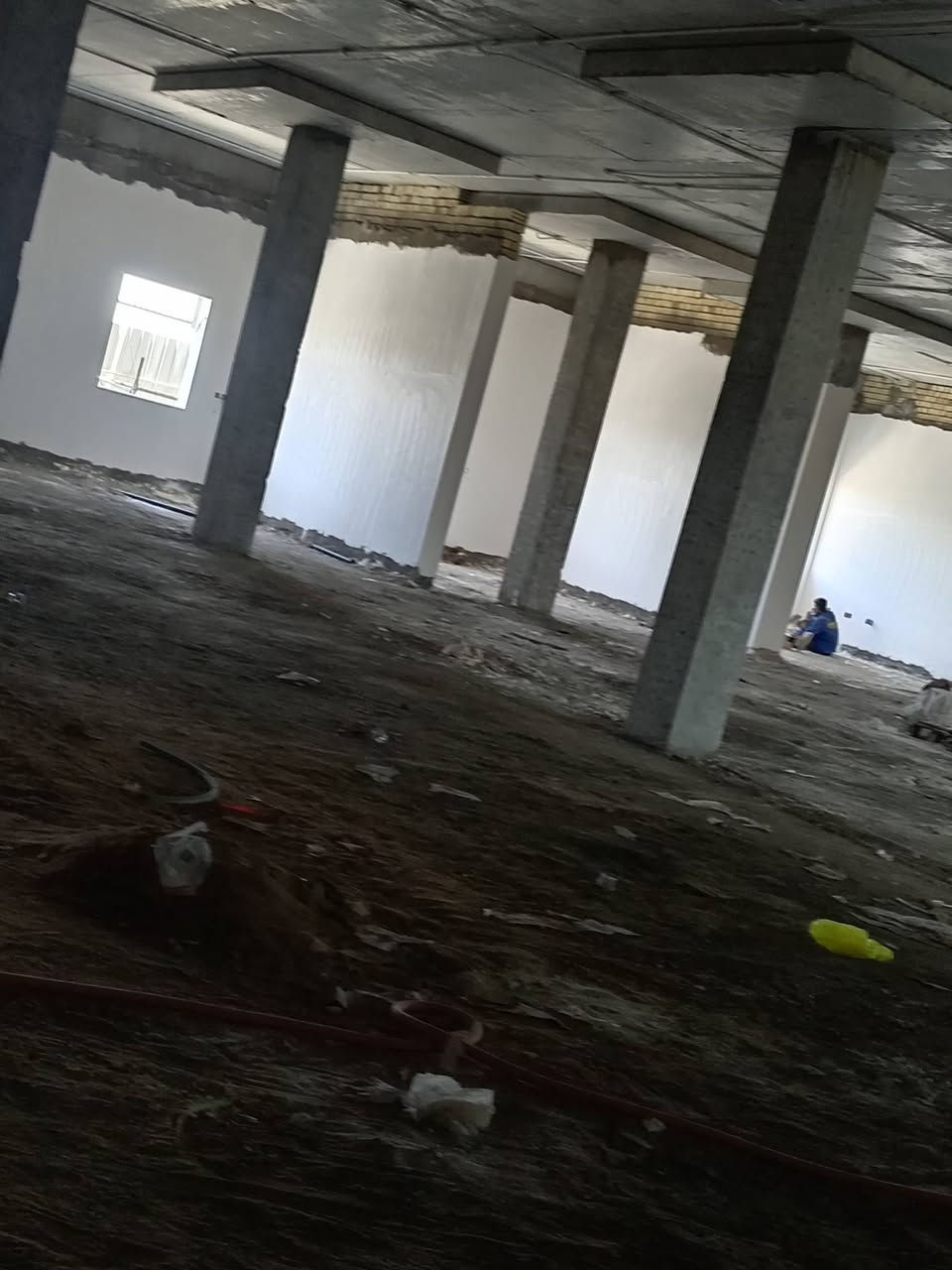 السلام عليكم خلفه البخ اسمنت وجص ناعم وخشن كربلاء فقط خابر ودلل *********** استلام مهندس  يومي وع المتر
