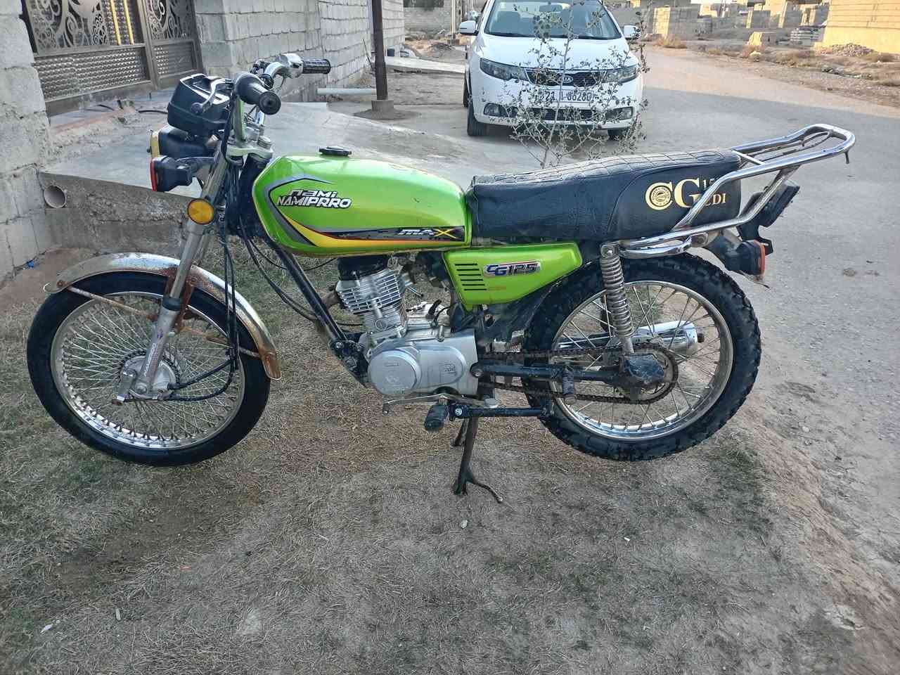 دراجه نامه برو موديل 2022 محرك بلادي فول نضافه ونشاط ( تشغيل نكره كهربائيات شغاله كامله) السعر ( 325)وبيها مجال حك الجيه *********** خاص ما جاوب الشراي يتصل السكن ديالى ( ناحيه كنعان)
