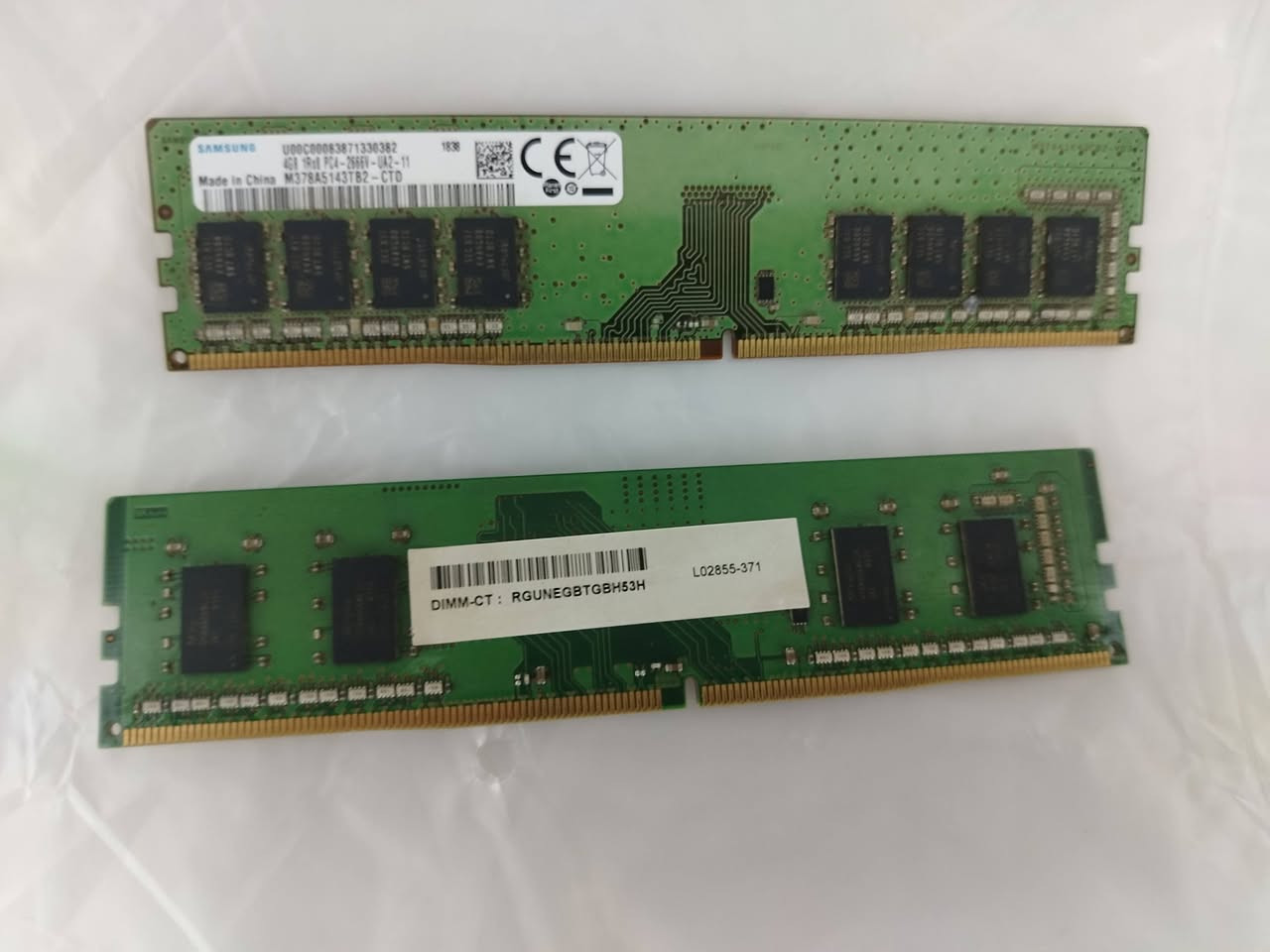 Case deepcool matrexx 55v3
60 الف
------
Cooler corsair H115i PRO 280m
٥٠ الف
------

Ram DDR 4 8g 2*4
٢٥ الف
------
Power supply 650w corsair vs650
٤٠ الف
***********
مكان بغداد الشعب
توصيل موجود داخل بغداد فقط
