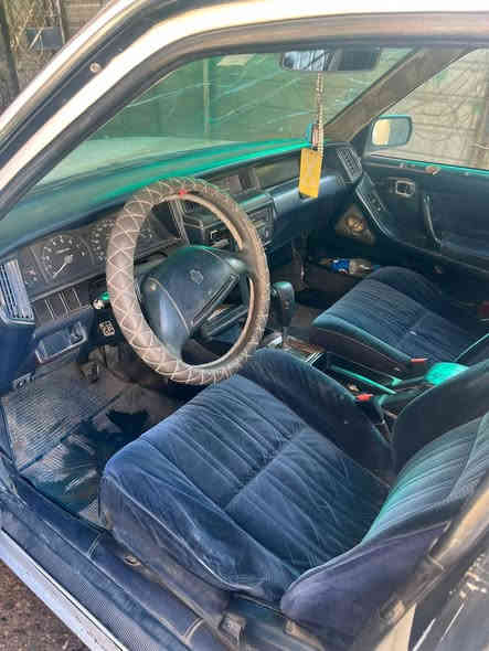 السلام عليكم
سيدان مديل 90 
ايسر بلاد
محرك 2500 ونجي 
رقم بغداد بسمنا سنويه ل27 
السعر 42 وبي مجال 
العنوان بغداد حي المعلمين 
للاستفسار ***********
