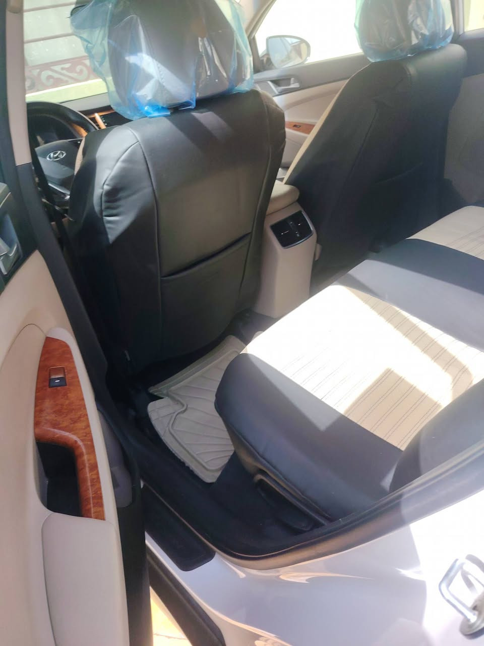 للبيع موديل 17 خليجيه رقم بغداد سعر 162 ماشيه 150 الف مكفوله ***********  ***********
