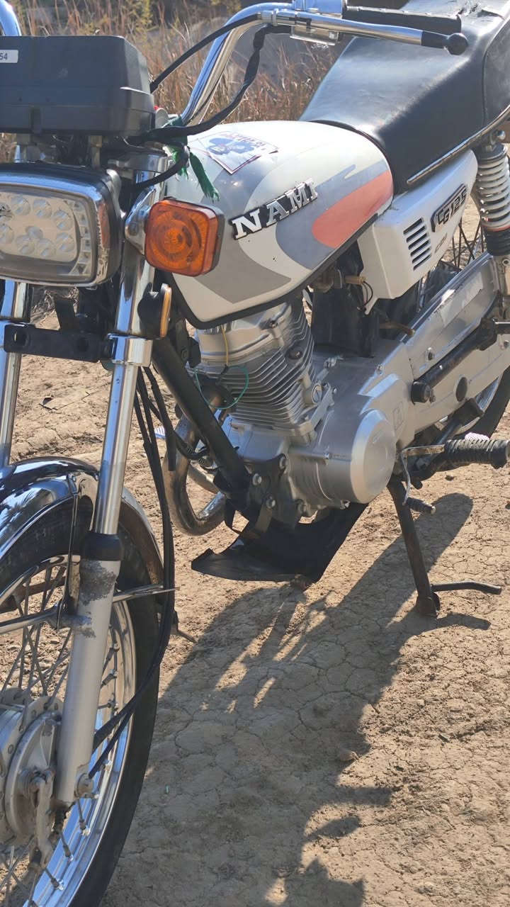 السلام عليكم  نامه متياز اوراق 2023  للبيع السعر 450
***********
