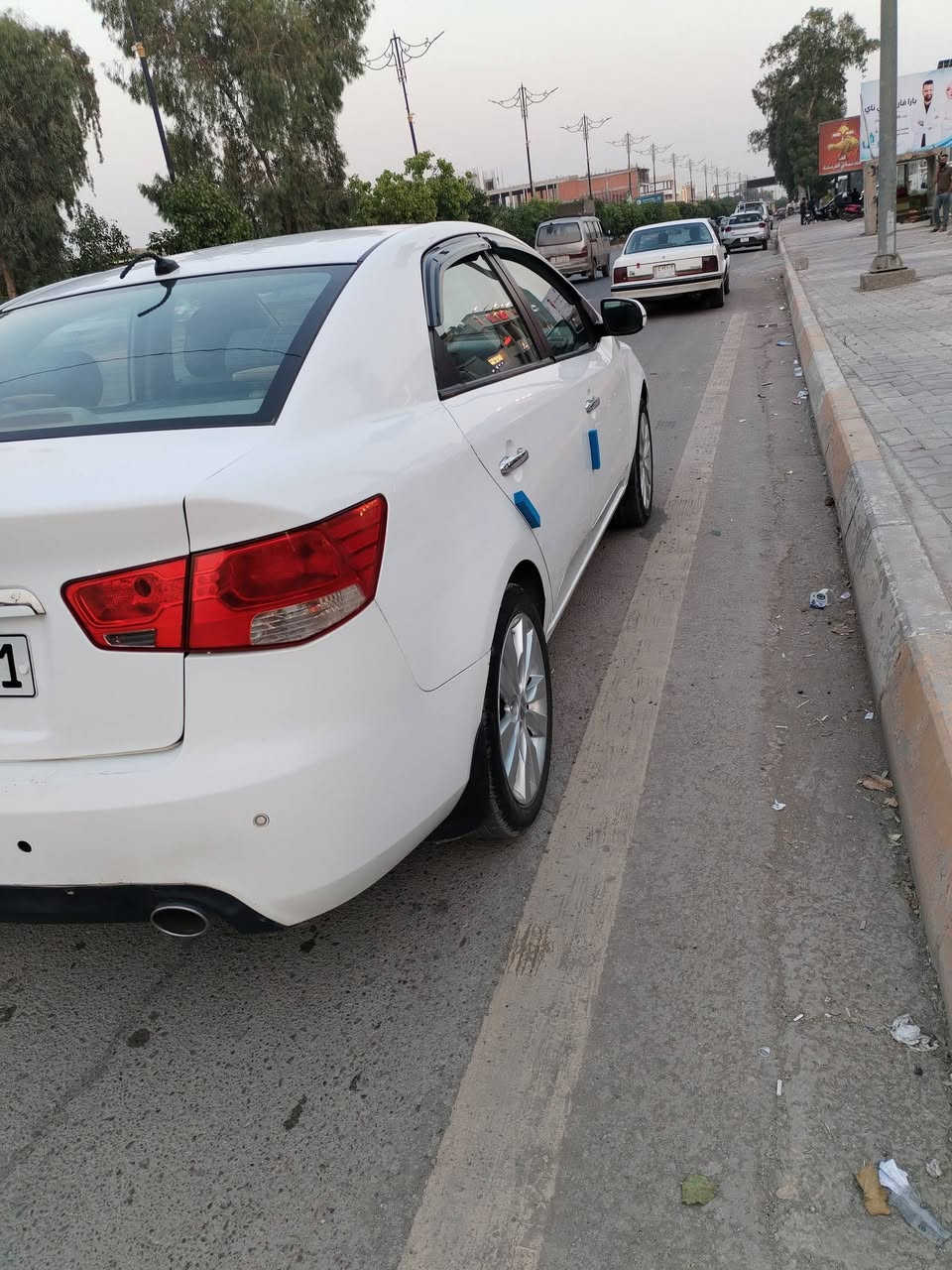 كيا سيراتو مديل ١٣بدون صبغ بدون تبديل
محرك 1600 دوش مرغوب
🔹 كير 6 نمر
🔹 تدفئة وتبريد شغال 100%
🔹 محرك ممتاز — لا تنقيص ولا تبخير ولامفتوح
🔹 تخم تاير جديد+ الاسبير
🔹 رقم سليمانية الجديد سنويه لل31 هزة لل27
🔹 تحويل ثاني يوم 
✅ سيارة ناعمة ومريحة بالسياقة 
✅ صرفية بنزين اقتصادية
✅  السعر105 ومجال 
✅️جاهزة بدون مصرف
مكاني بعقوبة 

***********
