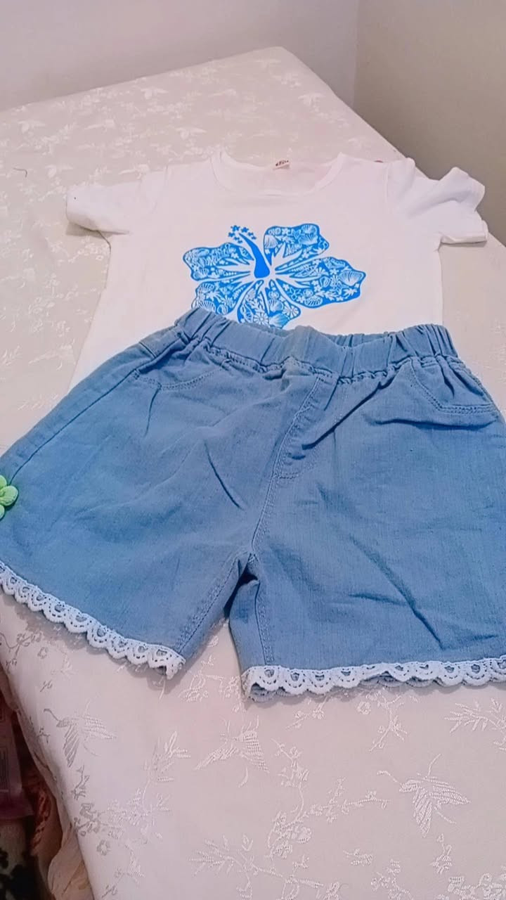 قطع ملابس اطفال تجنن وبسعر خيالي فقط ..... 5الف


**إذا كنت صاحب هذا الإعلان وتريد حذفه لأي سبب، رجاءا أرسل رسالة إلى الدعم الفني**