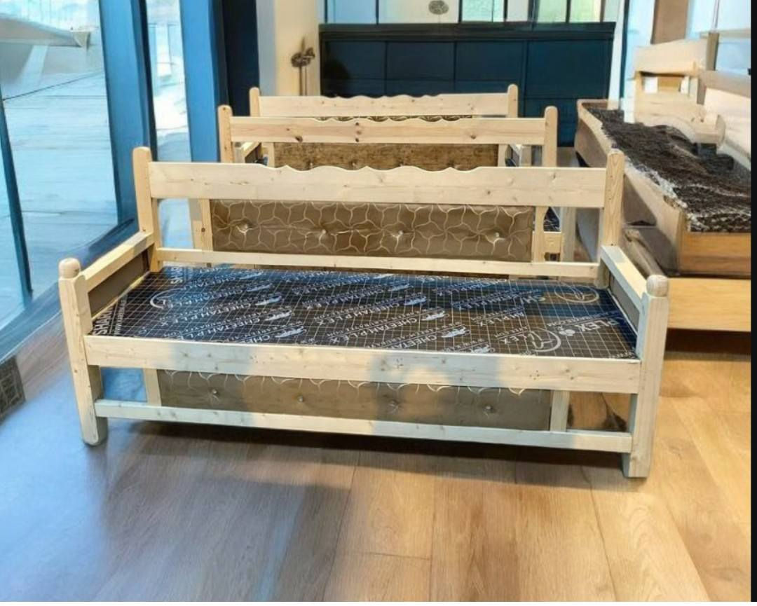 كرويتات خشب عراقي شقل درجا اولى قياس مترين يوجد توصيل لحجز رقم واتساب📞***********
