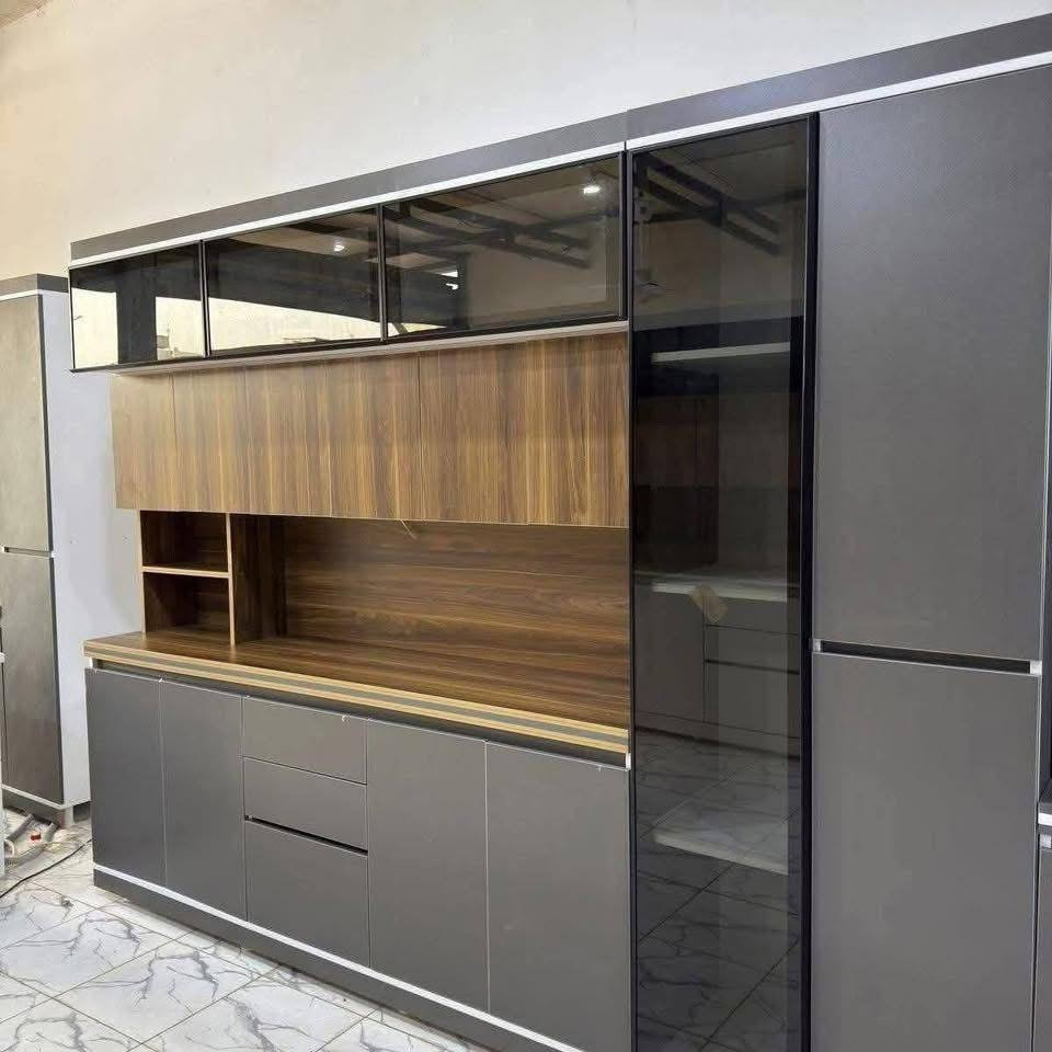 مو كل مطبخ ينشاف… بعض المطابخ تنحس.
أول ما تدخل للمكان، تحس بهدوء… بتوازن… بكل شي بمكانه
هذا مو حظ… هذا شغل مدروس من أول فكرة لآخر لمسة.
بـ نوبيليا، نشتغل على مشروعك وكأنه مشروع العمر.
مو لأنك مجرد زبون… بس لأنك تستاهل مطبخ يحچي عنك.
📩 دز رسالة هسه، وخلي أول خطوة تكون باختيار الصح. مراسله الصفحه او واتساب

***********
