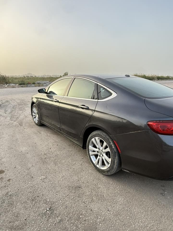 للبيع كرايسلر c200 موديل 15 مكينه2.4-4سلندر تحويل مباشر السياره ب اسمي حادثها من امريكا جاملغ موضح بلصوره من جة الصدر موضح بلصور سونارها موجود 
جاهزه للأخير كير ومكينه وشاصي ولغد مكفولات من كلشي حداديه امامي وخلفي كاملات جدد 100‎%‎ تخم تاير امامي وخلفي السياره كامله على اخر حبايه 
رقم بابل الانكليزي الجديد دولي
تبريد تدفئه 
كامره خلفيه  
كير ماوس 
كير9نمر
شادلها لايت زنون كامل 3وراق
كشنات دوشمه جديده كامله جلد اصلي
هواي مواصفات السعر 98وبيه مجال حك الجيه مكاني بابل الحله الجزائر الشراي يتصل 
*********** اتصال
***********واتساب
