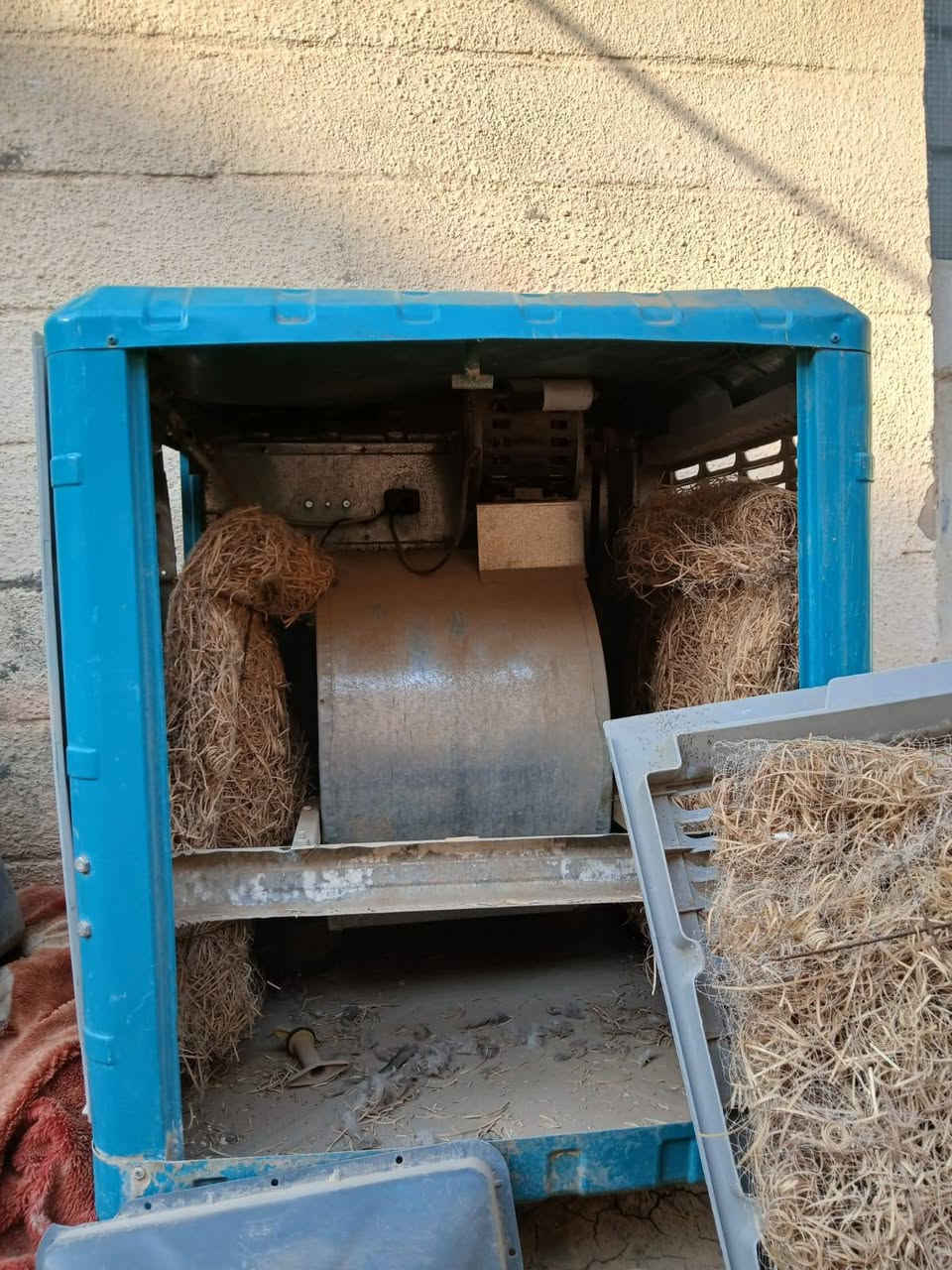 مبردة جديدة استخدام قليل وبسعر مناسب للبيع او المراوس بمبردة انفيترا داخلية


**إذا كنت صاحب هذا الإعلان وتريد حذفه لأي سبب، رجاءا أرسل رسالة إلى الدعم الفني**