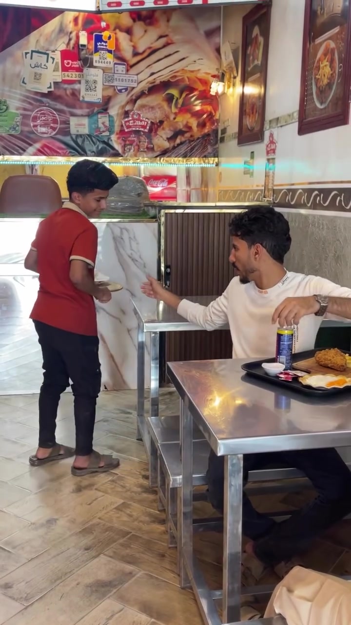 🥹😢 

للحجز والاستفسار :
الفرع الرئيسي - شملان - شارع الثلاثين - تحت سوق همدان 📞 :
775379722
خدمة العملاء☎️ 
‭01370091‬ : 101143323 
#الطازج_الذ
#الطازج_ألذ 
#صنعاء مطعم الطازج الذ


**إذا كنت صاحب هذا الإعلان وتريد حذفه لأي سبب، رجاءا أرسل رسالة إلى الدعم الفني**