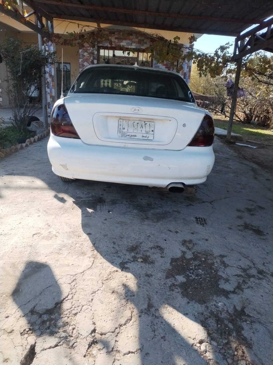 السلام عليكم سوناتا موديل 2000 رقم واسط سنويه مجدده كير عادي كير مكينه تمام كهربائيات شغاله صدر جديد تخم تاير مصبوغه عام بدون اي ضربه مكان واسط العزيزية السعر ٣٠ وبيه مجال حق الجيه فقط ***********
