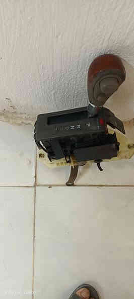 للبيع يدة كير جنون 20 شرط الشغل 
شاشه شغاله بس اللمس واكف 70 بصره زبير *********** موجود مصلح شاشات للشراي
