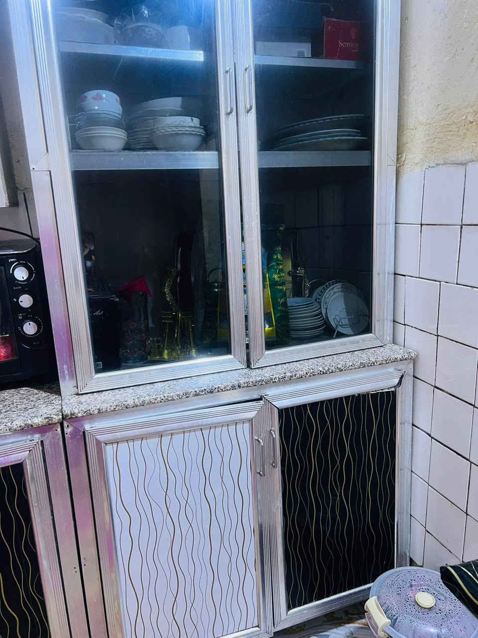 كعده جييره +زوالي 2+كاونتر 3متر العنوان البصره القبله هاتف ***********
