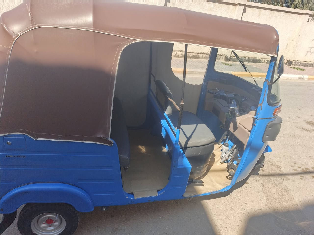 السلام عليكم تكتك موديل20رقم بسمي لبيع التكتك كفالة عامة العنوان نعمانية تصل ودلل ***********
