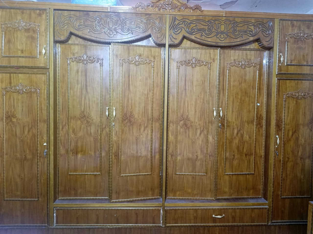 غرفه. نوم مستعمله للبيع متكونه من كنتور او زاويه او ميز تواليت او جربايه سعر ميتين او خمسين قفل الي يريد خاص


**إذا كنت صاحب هذا الإعلان وتريد حذفه لأي سبب، رجاءا أرسل رسالة إلى الدعم الفني**