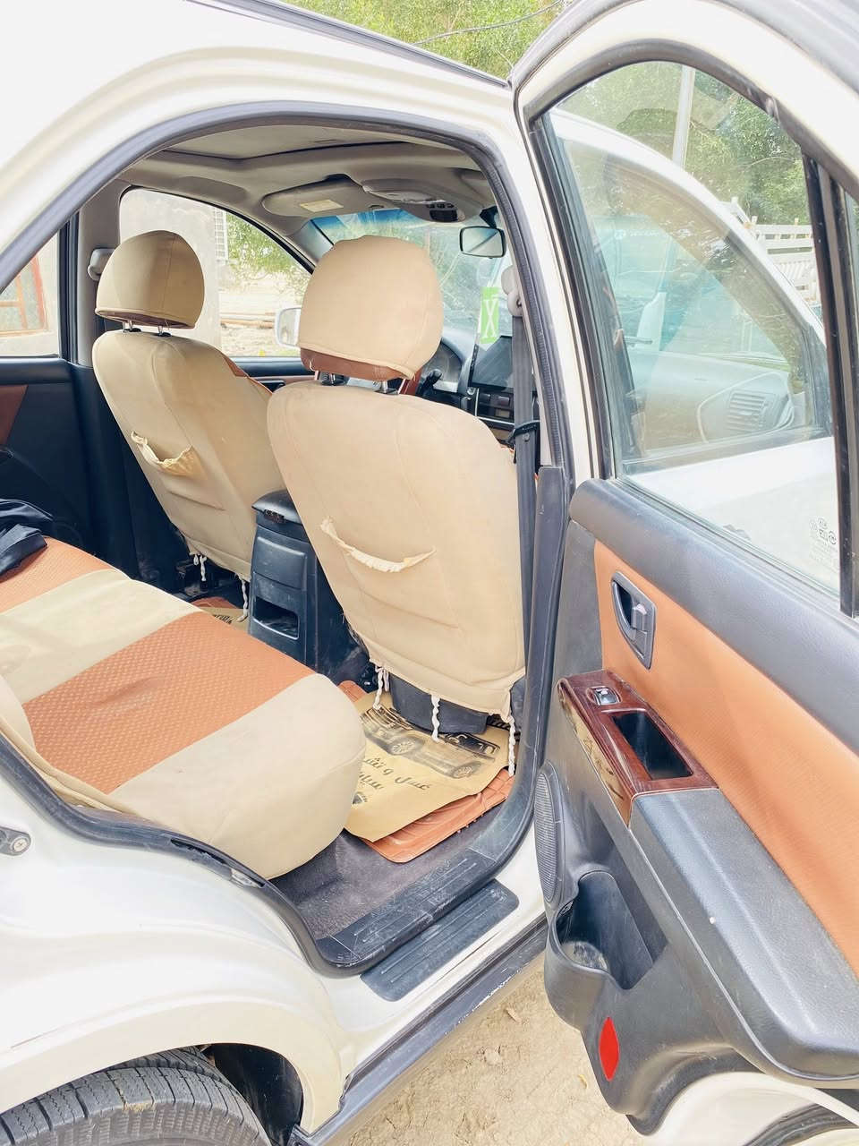 سورنتو موديل 2009 وارد خليجي فول واحد على واحد سياره   جديده وجاهزه  مواصفات سياره كامره خلفيه وشاشه ومنضومة غاز تحكم استيرن فتحت سقف مرايه شفط كشنات كهربائي محرك 6سلندر تبريد ثلج سياره حداديه تخم تاير جديدات مكان سياره السماوه الخضر السعر خاص الاتصال عل الارقام ***********2  ‭٠٧٨٣ ٣٢١ ٢٩٨٨‬
