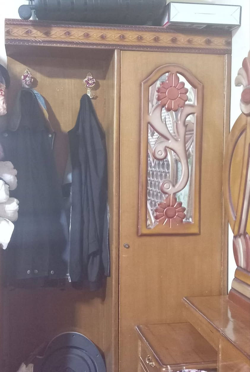 غرفه صاج نظيفه للبيع ***********
