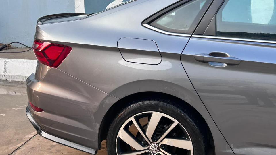 سيارة جيتا موديل ٢١ كير عادي صبغ كلير عام رقم اربيل سعرها ١٢٥ بيع مراوس ***********
مكان سيارة بعقوبة
