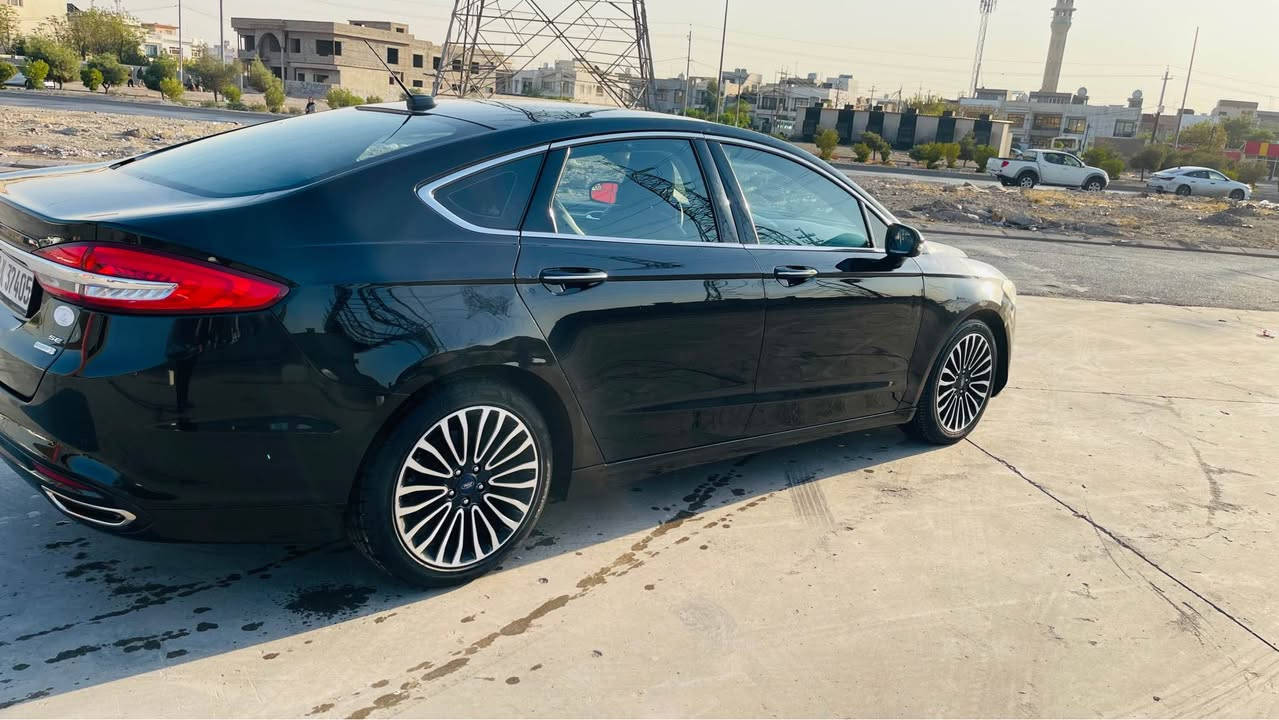 فورد فيوجن للبيع موديل ٢٠١٧. فول مواصفات رقم اربيل جديد  ضررها قطعتين بنيد. وجاملغ بدون دواخل محرك حجم 2000 تيربو  السياره مكانها اربيل  سعرها ١٢٠. وبي مجال قليل. 
*********** أربيل, العراق
