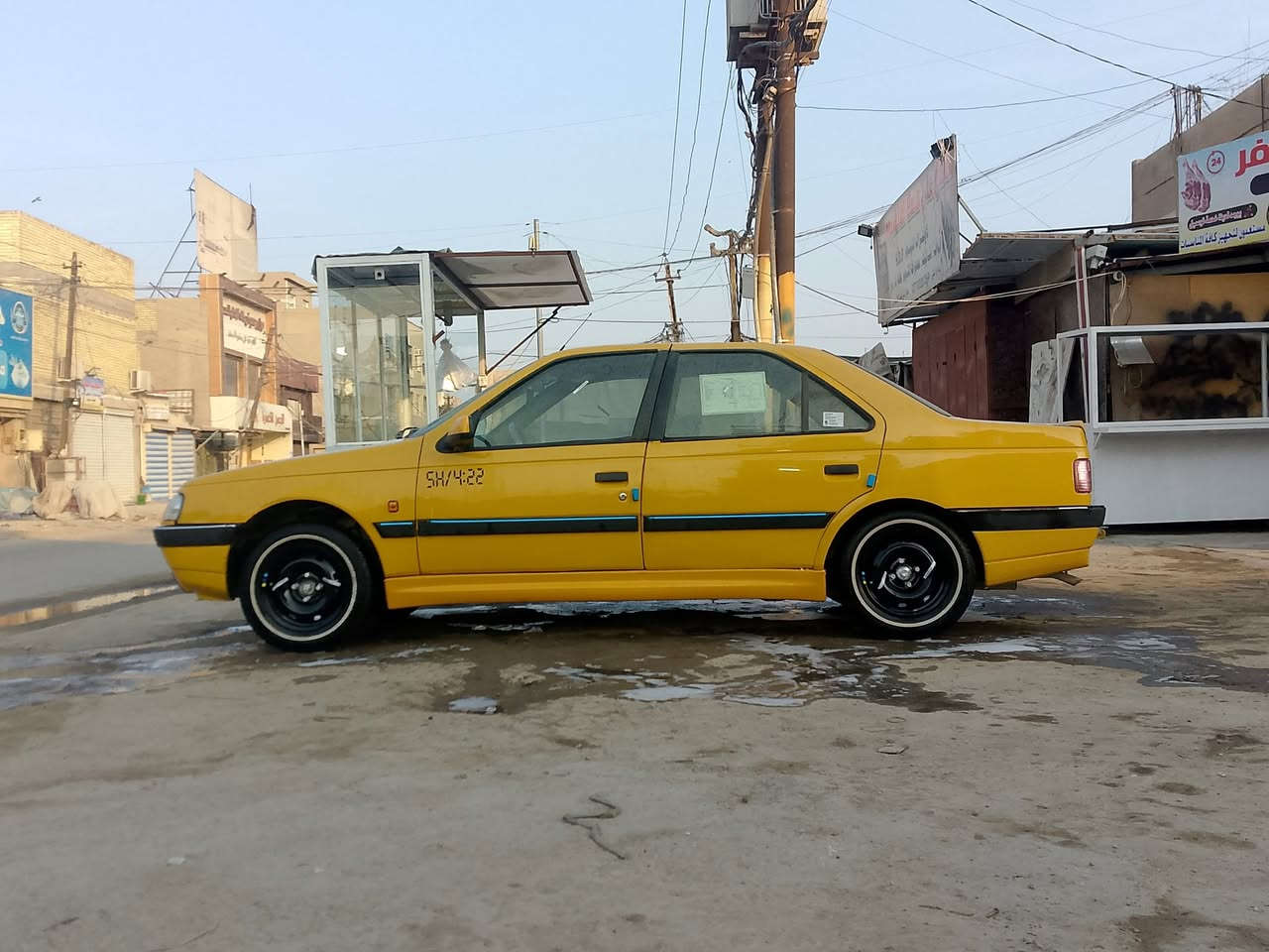 سلام عليكم بيجو لميس سياره مكفوله ماعده بيها طخه بل جاملغ الامامي رقم نكليزي منتضر بس الاستلام سياره كامله الف متصرف عليها /37بيها مجال حك الجيه /***********/بغداد الجديده
