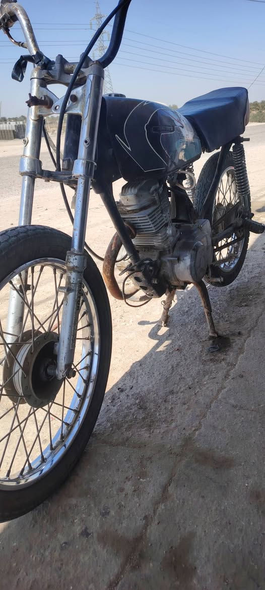 السَلٱمٌ عـَلـْيگمّ-ۈرحـْمّـٌة ٱللـّہ ﯙبُرگـّاتہ. دراجه شغاله بس دخن وجوب كدام مثل ما تشوف سعره 125 الي مو شراي لايراسل


**إذا كنت صاحب هذا الإعلان وتريد حذفه لأي سبب، رجاءا أرسل رسالة إلى الدعم الفني**