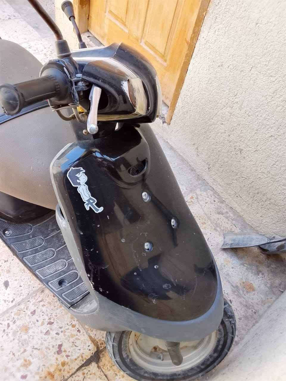 درجه ياماها منقولي الدرجه جديده شقاله من كلشي بس سويت حادث ونعوج الشاصي شويه فا ابيع عل هل وضعيه للبيع لتواصل على رقم *********** البصرة, العراق
