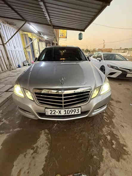 من رخصة الآدمن 
السلام عليكم حبايب گلبي
للبيع فقط …!
السعر / 15.000 $ ( 150 ورقة 💵 )
E200 

الموديل 2011
E Class 212
حجم المحرك 2.0 
تك تيوربو
ممشى السيارة / 173 الف كيلوا
اللون / سلڤر
الداخل / مخمل رصاصي طوخ + جلد اسود 
المقاعد / كهرباء ⚡️ 
ليد داخلي مع بطاين أبواب
تحكم ستيرن 
مرايا كهرباء ( شفط ريمونت مع جوزة داخلية ) 
حساس ( أمامي / خلفي ) 
طخم تاير مع ويل كب حجم ١٧ جديد
ريمونت شغال لكل السيارة
فتحة سقف كهرباء ⚡️ جام أسود 
 لايت ترحيب  ( زنون عالي / ناصي )
برادي أبواب عدد ٢ خلفي فقط 
بدون سيرفيس 
بدون أي مسج بداخل دشبور العدادات 
گير طرح 
الاضرار / ابواب ( سائق + خلف السائق 
صبغ من تحت الابواب فقط ) 
و بارد ( گصة البنيد ربع متر فقط )
و الباقي كفالة عامة 
و السونار موجود مع صور السيارة 
منشأ السيارة / ألمانيا 🇩🇪 
الوارد /خليجي  🇦🇪  🇶🇦  🇰🇼 🇴🇲 🇧🇭 🇸🇦 
***********
