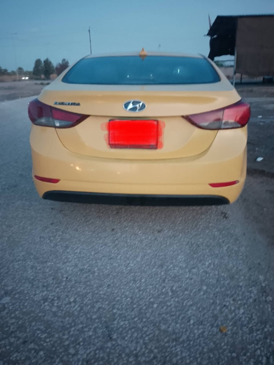 السلام عليكم . السعر ب80 وبيه مجال بسيط ***********
النترا 2015 بغداد سنويه لغاية 29   كير ومحرك تبريد بحالة ممتازة.  حداديه جديدة 
محرك 1800 حادث الجاملغ الخلفي ع كد شبر 
والباقي مكفول من الفتح والضربه ولتبديل
