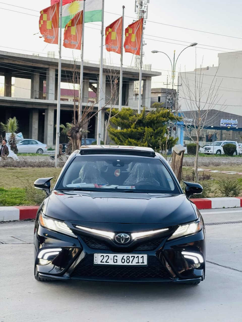 تویوتا کامری ٢٠١٩ مواسەفات xse 
رەشی قەتران نمونەی جوانی 
بێ بۆیاخ بێ سارد و تەعدیل بێ دەعم 
تەنها یەک pdr بچوکی هەیە 
پانۆراما ، بەسمە ، شەغال 
کوشن جلد و هیتەر  ناو کرێمی 
برێک بەسمە و ئۆتۆ هۆلد 
حاسە رادار ٣٦٠ پلە ، وایەرلێس چارج
‏(eco, normal , sport )
سێ گێر  گێر لە سوکان زۆر مواسەفاتی تر 
سەیارەکە زۆر توندو تۆلە چرکە و ١٠٠ دۆلار ببرە 
گێر و مەکینە بەشەرت نەکراوەتەوە  
تەحویل و غرامە بەشەرت سەنەوی تا ٢٠٢٧ تازەیە 
رەقەم شانسی 4T1B61HKXKU773987
ناونیشان رانیە 

نرخی 207 گەلا و کەمێک مەجال 
***********
***********
