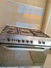 طباخ • نظيف • شغال