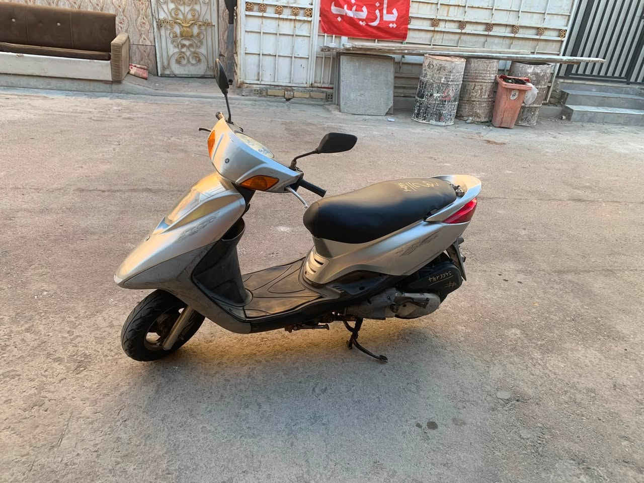 بريز جديده لوك ختم واحد مابيهه اي نقص مكينه مكفوله كلهه كامله جيب فيتر وتعال افحص تايرات جديده دبلات جديده العنوان الشعب ***********
