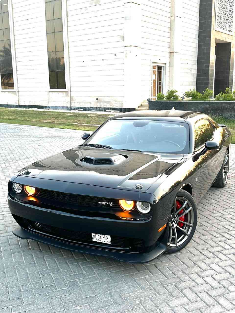 للبيع جالنجر 2023 shaker SRT✅
إصدار Last Call النسخة الخاصة

سعرها ادخل ع رابط https://t.me/carssofiraq/16171

🔥 للبيع بسعر مميز: وحش العضلات الأمريكية Challenger Shaker SRT 🔥
((ملاحظة: البيع كاش فقط، لا نقبل البدل والمراوس))
لعشاق الفخامة والأداء الرياضي، نضع بين أيديكم سيارة Dodge Challenger Shaker (إصدار Last Call)، النسخة الخاصة والمحدودة (واحدة من 500 قطعة حول العالم). سيارة نادرة بتصميم استثنائي، بحالة المصنع، ولم يتم التعديل على محركها أو ميكانيكها نهائياً.
━━━━━━━━━━━━━
📋 المواصفات الأساسية:
 سنة الصنع: 2023
 الإصدار: Last Call - Shaker SRT
 الممشى: 18,000 ميل فقط
 المحرك: 6.4L V8 القوي
 ناقل الحركة: أوتوماتيك
 اللون: أسود ملكي
━━━━━━━━━━━━━
✨ المميزات والكماليات:
 التكنولوجيا: تشغيل عن بعد، بصمة، شاشة معلومات ضخمة، دعم Apple CarPlay.
 الراحة: مقاعد جلد/ألكنتارا فاخرة بشعار Shaker، تحكم كهربائي بالمقاعد مع ميموري، نظام تبريد وتدفئة للمقاعد.
 الأمان: نظام التحذير من النقاط العمياء، كاميرا خلفية.
 إضافات حصرية: نظام صوتي Alpine احترافي، مرايا حرارية.
━━━━━━━━━━━━━
🚀 تزويدات SRT الأصلية:
 مكابح (بريكات) Brembo الرياضية (6 بستم).
 نظام عادم وشوته رياضي.
 داخلية كاربون فايبر حقيقي.
 عدادات سرعة بتصميم Shaker المميز.
 مساعدات (دبلات) صفراء SRT.
━━━━━━━━━━━━━
🛠 حالة السيارة (الشفافية أولويتنا):
 الاستيراد: أمريكي.
 الحادث: جاملغ أمامي يمين + جاملغ خلفي يسار (تم الإصلاح بدون تبديل أو قص).
 السلامة: الإيرباكات سليمة (Company).
 الصبغ: السيارة صبغ عام (مرفق تقرير "كلير" الأمريكي).
━━━━━━━━━━━━━
📍 المكان: كربلاء
📲 للاستفسار والتواصل: ***********
.
.

🚗اعرض سيارتك ع اقوى قناة تلكرام و واتساب و صفحتي فيسبوك للبيع و شراء سيارات ادخل ع رابط 👈 https://t.me/carssofiraq
