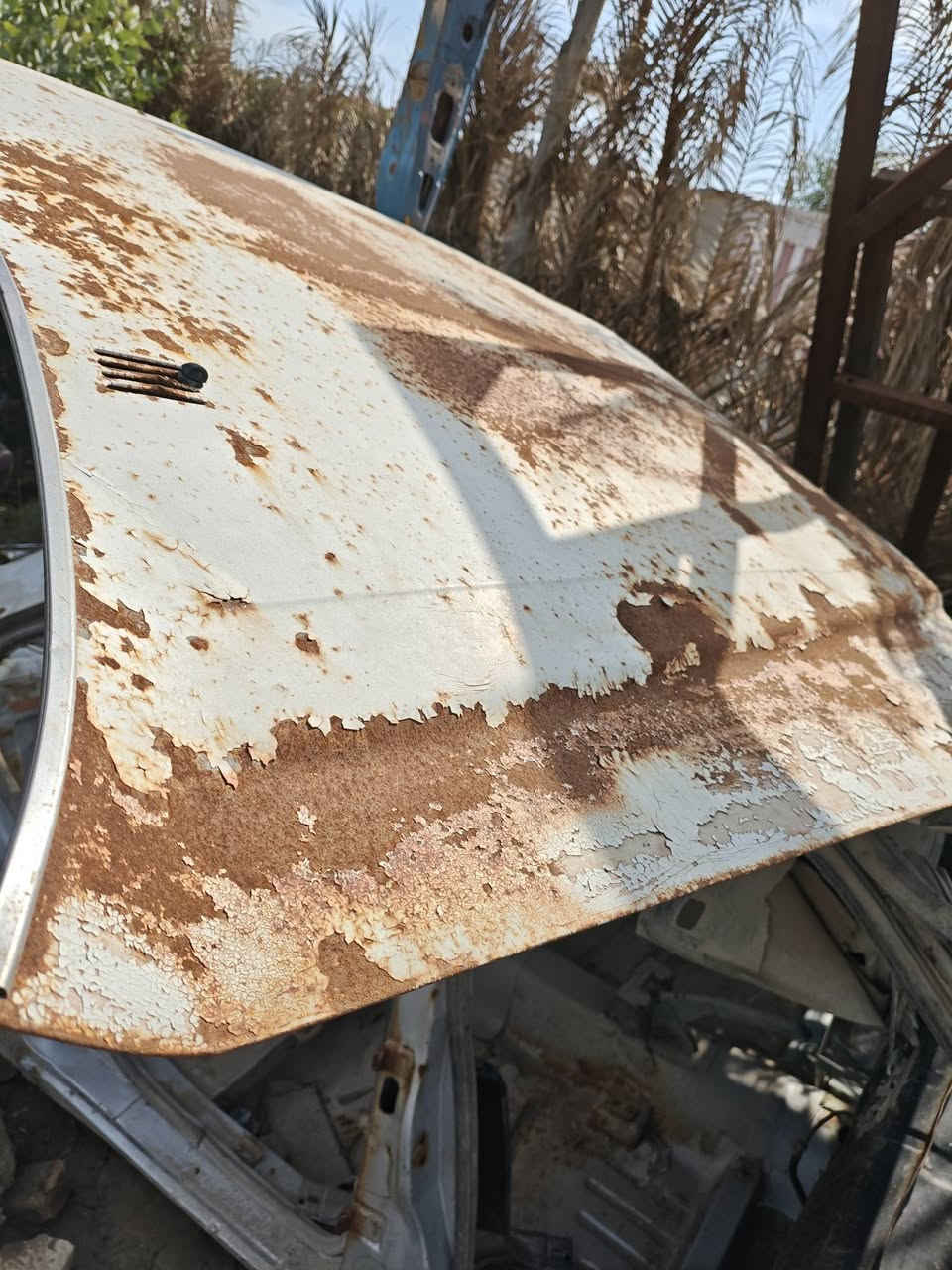 سلام عليكم غراض كراون 77و79 للبيع رقمي *********** مكاني ديوانية
