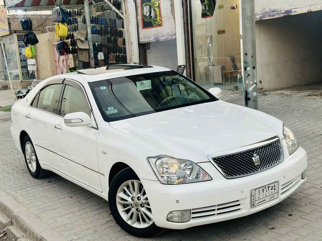 الصدفي☺️
للبيع كراون شاهينه  مدييل 2006 

تحوير  جوه نجف  

رقم أنبار الماني  تريد وكاله تريد مداور بغداد  تسجيل جديد قرار 48  مزاد  مبايعات تحويل ثاني يوم بسمك~~
كص قماره والباقي كفاله 
مكينه وكير كارتون 
تخم تأير جديد 
السياره عايزه شوي تلحيضات♕  المواصفات ♕
خمس بصمات بصمه رصاصي 
@4 دكم  : 
@شاصي 82 المرغوب 
@ستيرن كهربائي 
@نضام ترحيب عند الاقتراب
@مري شفط بلاد
@جي بي اس خرائط 
@تحكم  خلفي كامل
@شاشة كبيرة  
@ويل كب بلادي   
@سيدي جنجر خزن 
@كامره خلفيه دواره 
@مثبت سرعه 
@حساسات خلفي وامامي بلاد
@كشنات كهرباء امامي وخلفي 
@ لايت دوار 
@ كرستال اصل امامي خلفي 
@لايت زنون بلاد 
@بلجكتور زنون بلادي 
@غرفة بيجي مع صاج 
@تحكم استيرن جهتين 
العنوان : النجف الكوفه ☺️
***********📞☎️
💵السعر 125 مع مجال بسيط
