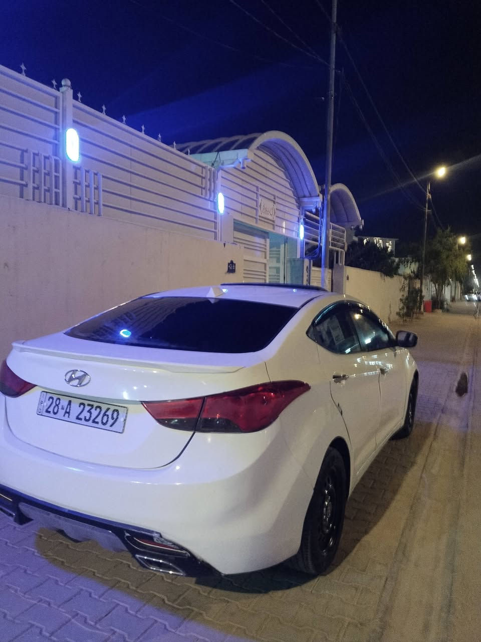 النترا م 14
خليجي 
سيارة صبغ عام 
كفالة من الكص والعيب الشرعي 
رقم نجف انگليزي سنوية لل30 
كير مكينة حدادية تبريد كله جاهز 
78 وبيه مجال بسيط 
***********
