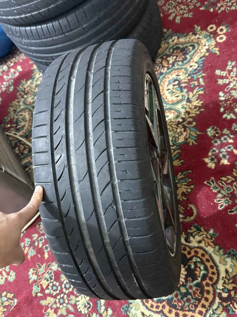 سلام عليكم للبيع تخم تاير وياله عنوان شعب حي البساتين بغداد النتره 2022     اتصال***********
