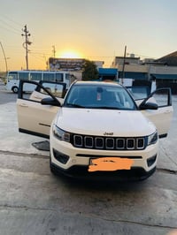 ترايل هوك • سقف اسود • ٢٠٢٠