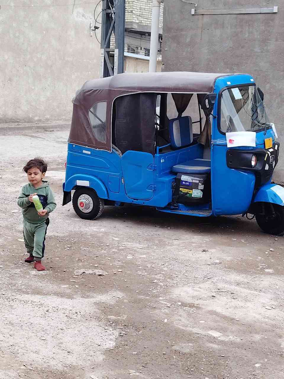 سلام عليكم تكتك 2021 جاهزه من كلشي تخم تاير مكينه كير اكسل كفاله بيها صبغ لغد طخت وصبغته وبيها نكدات خياس سويته تكتك حلو وخير من الله سعرها 7500 وبيها مجال للطيبين  مكانها بغدادالطالبيه شقق الاستفسار علرقم ***********
