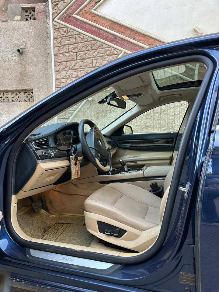 بيئم موديل 2012 ادوات بدون كصه وبدون حادث خليجيه فول مواصفات متؤمه كامله سياره جديده كاتون مانقصه شي كامله سعر 83وبيه مجال الشراي. المكان البصره الاتصال ***********
