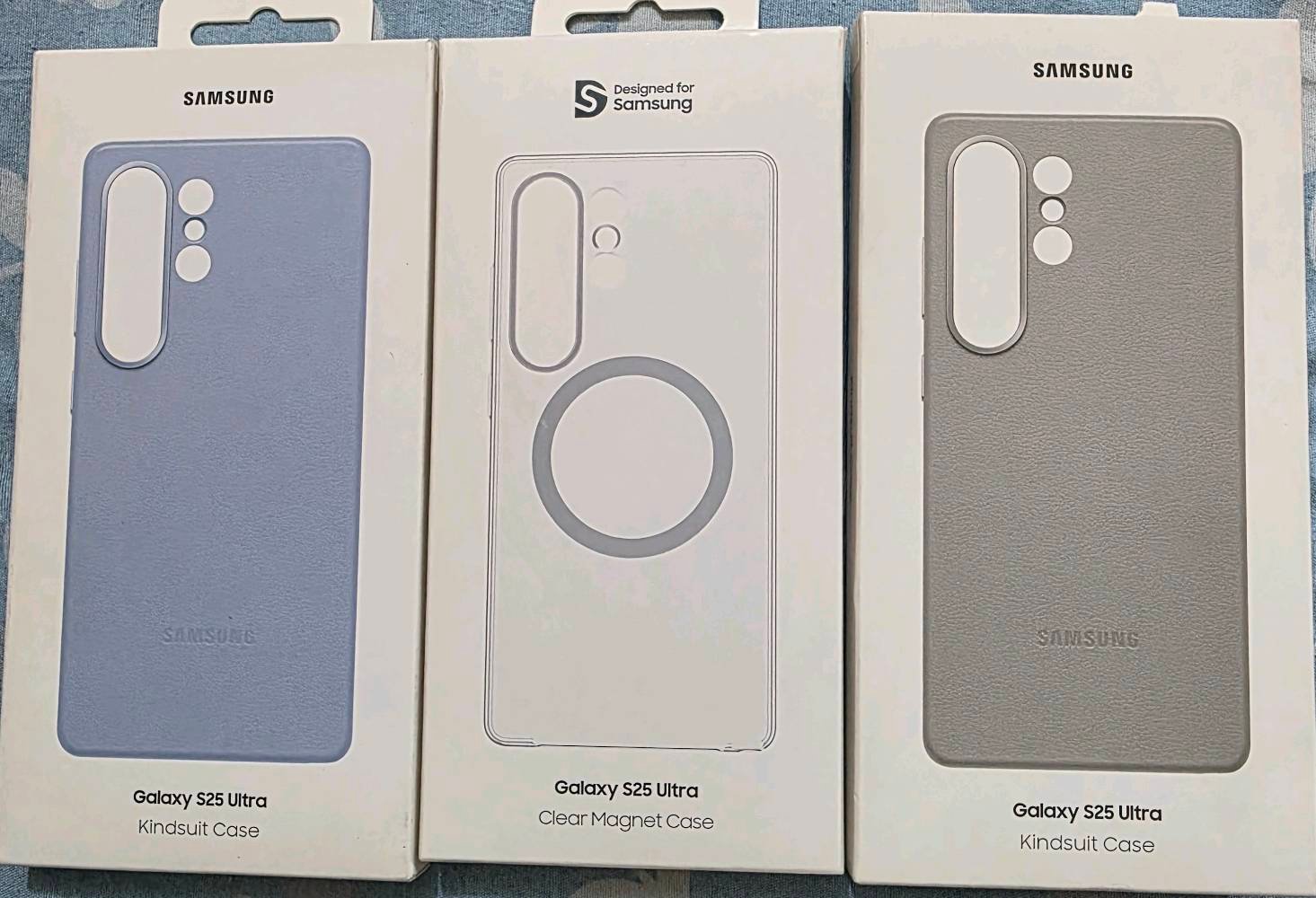  ٢٥ الترا لون أخضر زمردي  ذاكرة ا تيرا  نضافة 100%100  أخضر الجديد  وياه ٣ كفرات أصلية وشاحنة أصلية ٥٠ وات جديدة ما مفتوحة. الجهاز بعده بالضمان 
 سعره مليون و ٥٠٠  
 مكاني الناصرية ماكو توصيل 
التواصل ***********