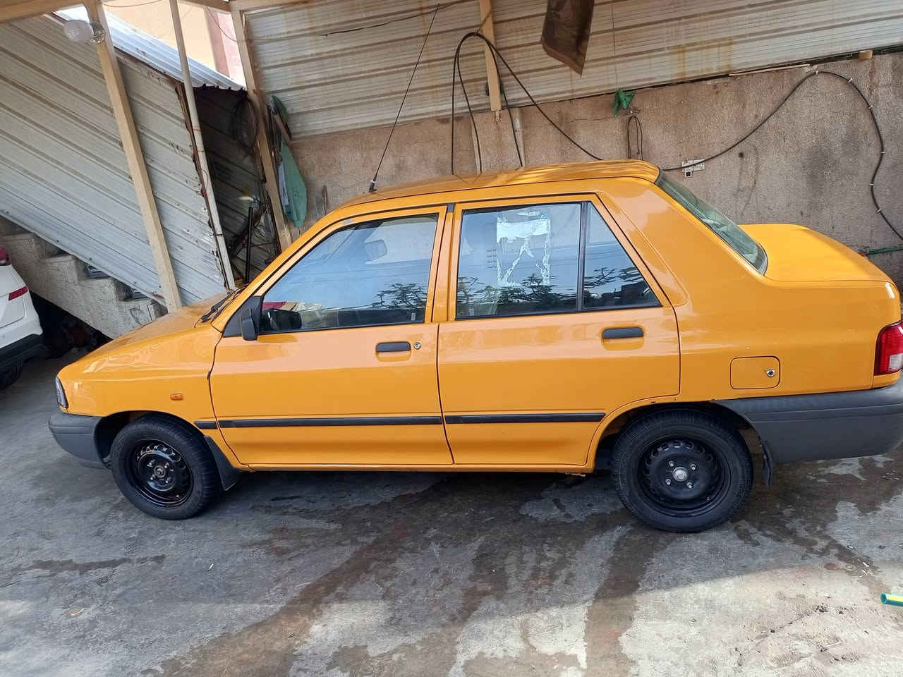 سلام عليكم مره خصت صاحب الكروب سايبا موديل 2018 إيراني القديم مكفولة عده باب الخلفي عكس سايق بارد مكينه بيه خيط بخار قليل بدون تنقيص ودخان مكاني بغداد بغداد جديده قرب جبار ابو شربت سعر انتصل وبيك خير ودلل رقم بغداد ألماني انتصل ***********
